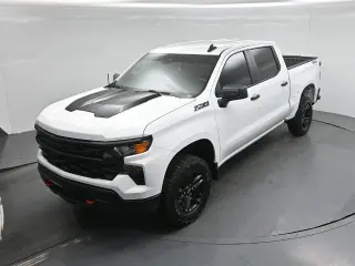 Chevrolet Silverado 1500 2024 4x4 Custom Trail Boss 4dr Crew Cab 5.8 ft. SB