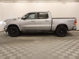 Ram 1500 2019 4x4 Laramie 4dr Crew Cab 5.6 ft. SB Pickup