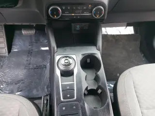 Ford Escape 2022 SE 4dr SUV