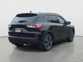 Ford Escape 2022 SE 4dr SUV