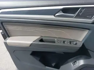 Volkswagen Atlas 2022 AWD V6 SEL Premium R-Line 4Motion 4dr SUV