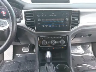 Volkswagen Atlas 2022 AWD V6 SEL Premium R-Line 4Motion 4dr SUV