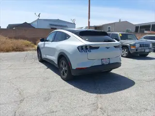 Ford Mustang Mach-E 2021 AWD Select 4dr SUV