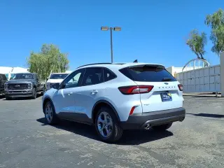 Ford Escape 2025 ST-Line 4dr SUV