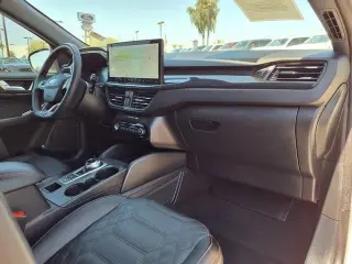 Ford Escape 2023 AWD ST-Line Elite 4dr SUV