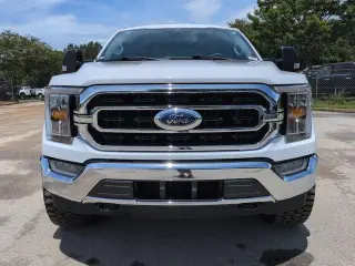 Ford F-150 2023 4x4 Platinum 4dr SuperCrew 5.5 ft. SB