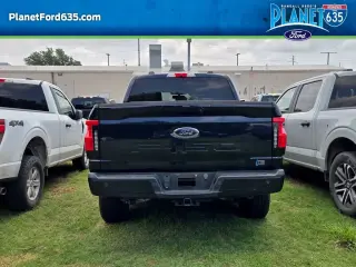 Ford F-150 Lightning 2023 AWD Platinum 4dr SuperCrew 5.5 ft. SB