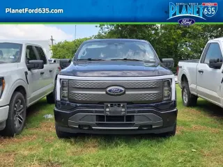 Ford F-150 Lightning 2023 AWD Platinum 4dr SuperCrew 5.5 ft. SB