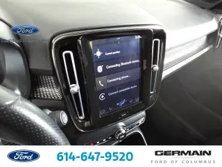 Volvo XC40 2021 AWD T5 R-Design 4dr SUV