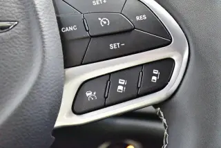 Chrysler Pacifica 2025 Select 4dr Mini-Van