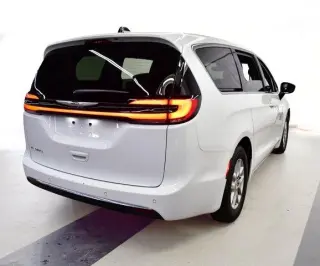Chrysler Pacifica 2025 Select 4dr Mini-Van