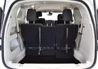 Chrysler Voyager 2023 LX 4dr Mini-Van