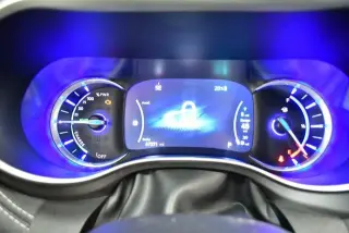 Chrysler Pacifica Plug-In Hybrid 2024 Road Tripper 4dr Mini-Van