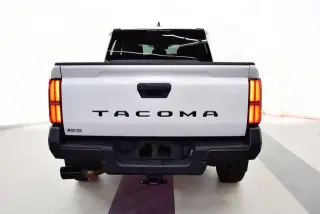 Toyota Tacoma 2024 4x2 SR 4dr Double Cab 5.0 ft SB