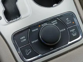 Jeep Grand Cherokee 2013 4x4 Overland 4dr SUV