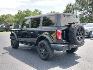 Ford Bronco 2022 4x4 Base 4dr SUV