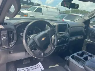Chevrolet Silverado 1500 2021 4x2 Custom 4dr Crew Cab 5.8 ft. SB