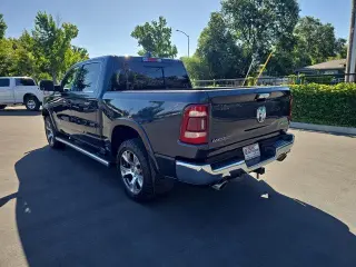 Ram 1500 2020 4x4 Laramie 4dr Crew Cab 5.6 ft. SB Pickup