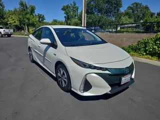 Toyota Prius Prime 2017 Premium 4dr Hatchback