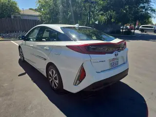 Toyota Prius Prime 2017 Premium 4dr Hatchback