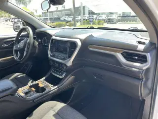 GMC Acadia 2023 SLE 4dr SUV