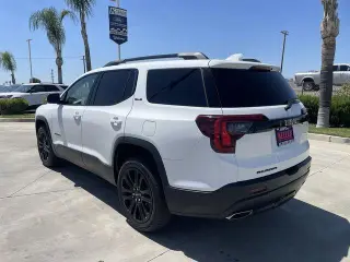 GMC Acadia 2023 SLE 4dr SUV