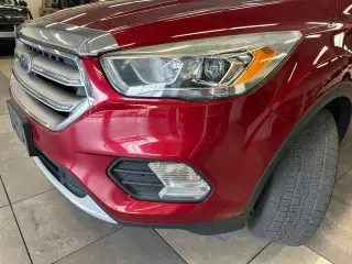 Ford Escape 2017 AWD Titanium 4dr SUV