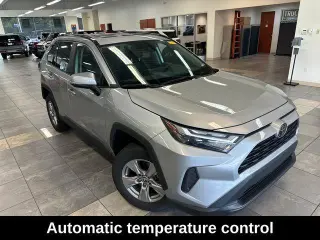 Toyota RAV4 2025 AWD XLE 4dr SUV