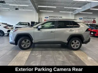Toyota RAV4 2025 AWD XLE 4dr SUV