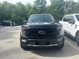 Ford F-150 2022 4x4 Platinum 4dr SuperCrew 5.5 ft. SB