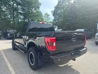 Ford F-150 2022 4x4 Platinum 4dr SuperCrew 5.5 ft. SB