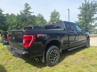 Ford F-150 2022 4x4 Limited 4dr SuperCrew 5.5 ft. SB