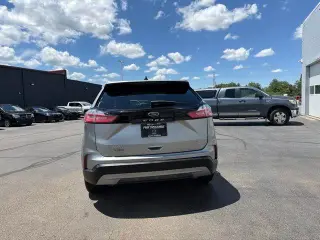 Ford Edge 2022 AWD SEL 4dr Crossover