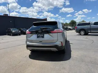 Ford Edge 2022 AWD SEL 4dr Crossover