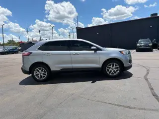 Ford Edge 2022 AWD SEL 4dr Crossover