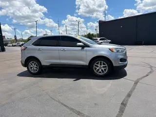 Ford Edge 2022 AWD SEL 4dr Crossover