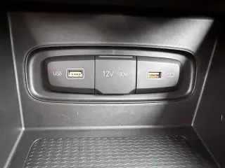 Hyundai VENUE 2022 SEL 4dr Crossover