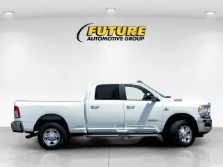 Ram 2500 2022 4x4 Big Horn 4dr Crew Cab 6.3 ft. SB Pickup