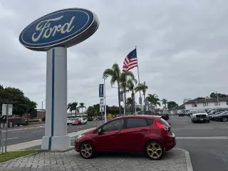 Ford Fiesta 2016 SE 4dr Hatchback