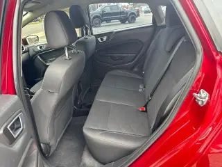 Ford Fiesta 2016 SE 4dr Hatchback