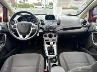 Ford Fiesta 2016 SE 4dr Hatchback