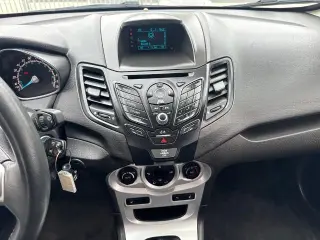 Ford Fiesta 2016 SE 4dr Hatchback
