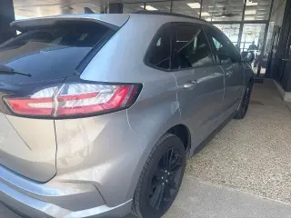 Ford Edge 2022 AWD SEL 4dr Crossover