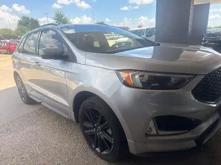 Ford Edge 2022 AWD SEL 4dr Crossover