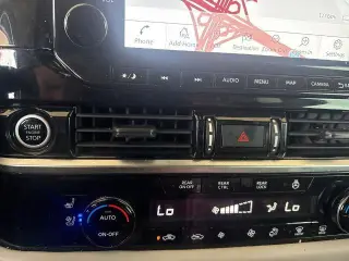 Nissan Pathfinder 2022 AWD Platinum 4dr SUV