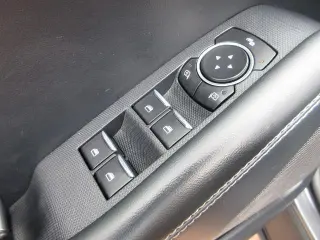Ford Mustang Mach-E 2023 Select 4dr SUV