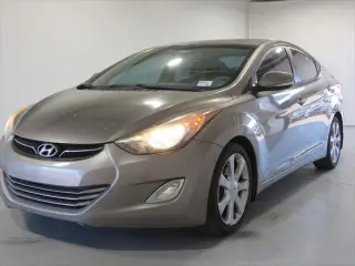 Hyundai ELANTRA 2013 Limited 4dr Sedan