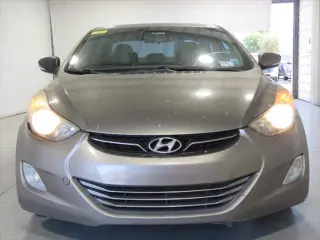 Hyundai ELANTRA 2013 Limited 4dr Sedan