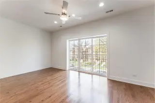 Propiedad en alquiler con 3 habitaciones y 2 baños en Chicago