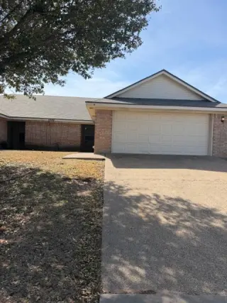 Propiedad en alquiler con 3 habitaciones y 2 baños en Waco